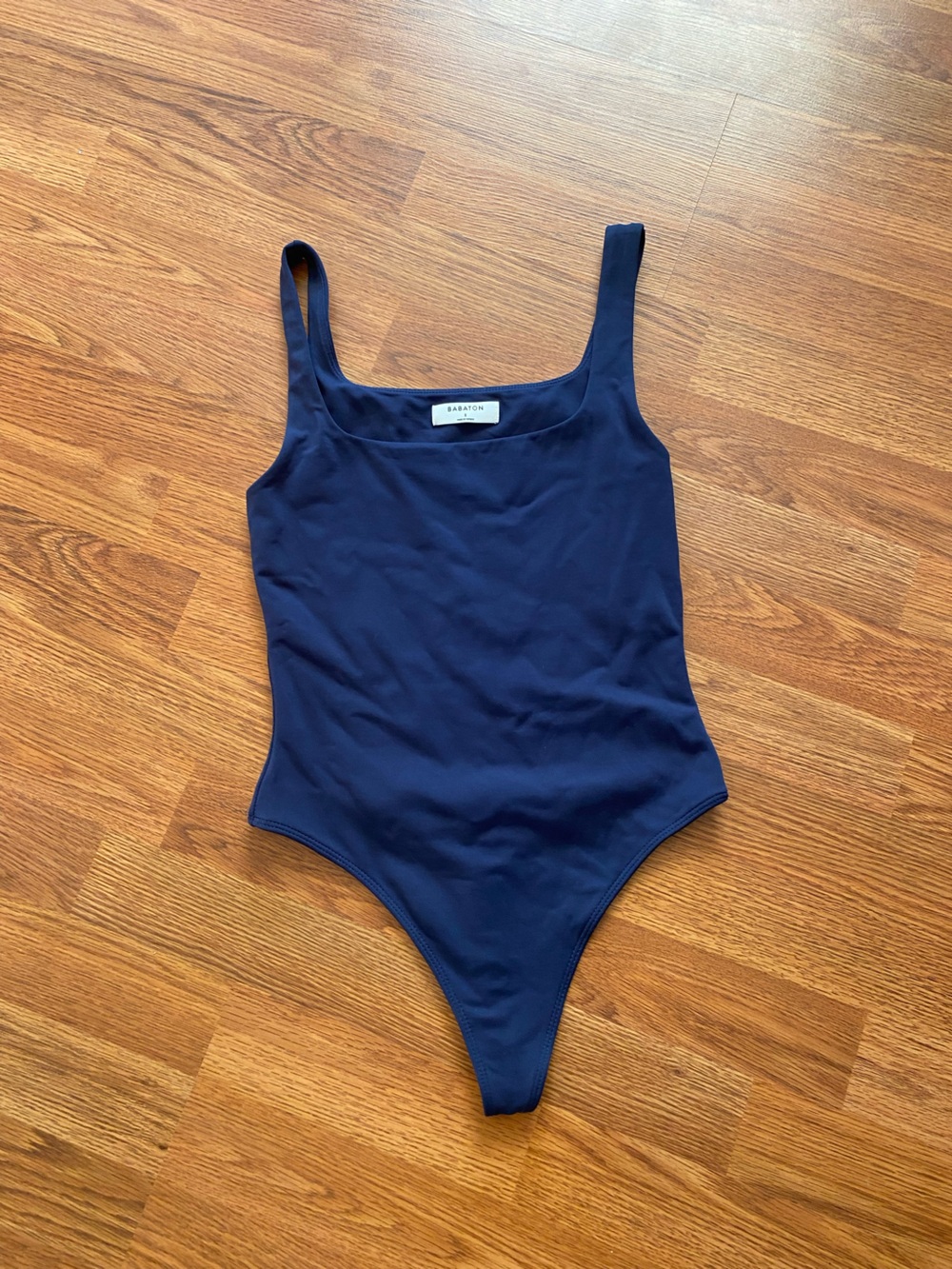 Aritzia contour square neck bodysuit